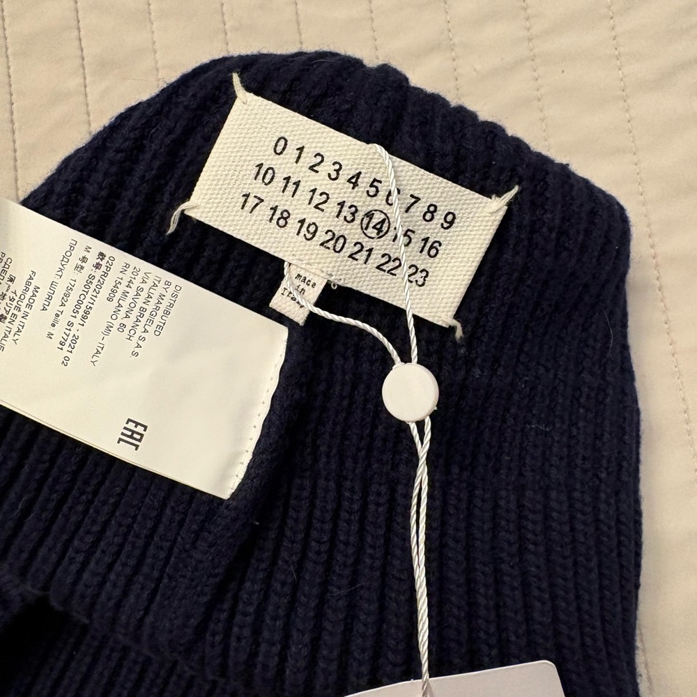 Maison Martin Margiela Dark Blue Knit Hat beanie nwt Italy gift able  men women - Picture 8 of 13